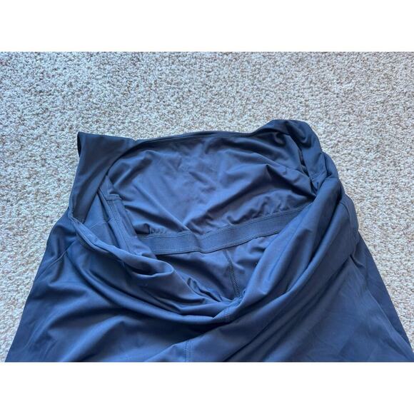 Old Navy Dress size Women's XXL TALL/LONG NAVY BLUE, Stretchy; built in shorts - Picture 8 of 8